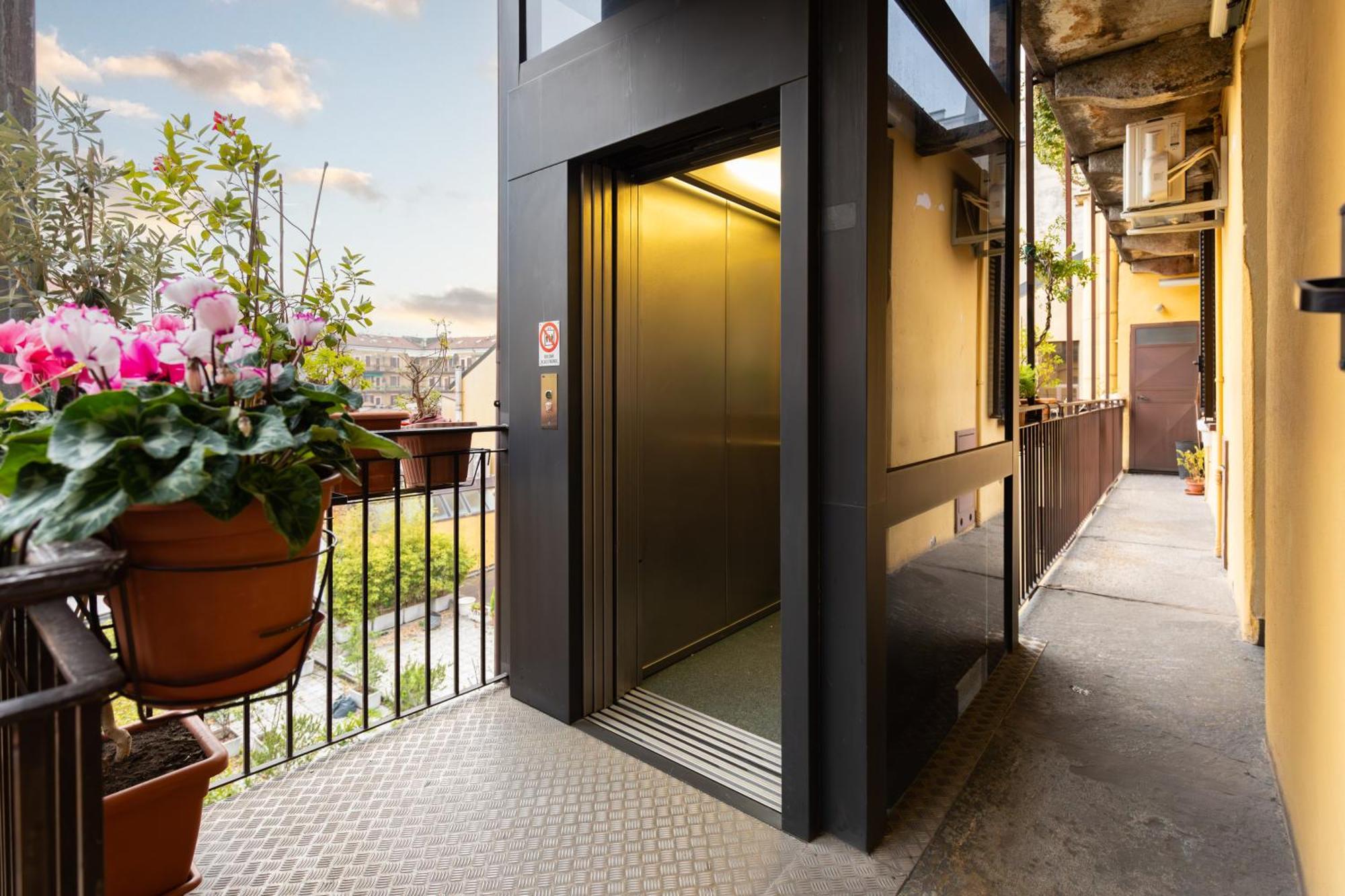 Salone Del Mobile-Duomo-Citylife In The Heart Of The City Milan Bagian luar foto